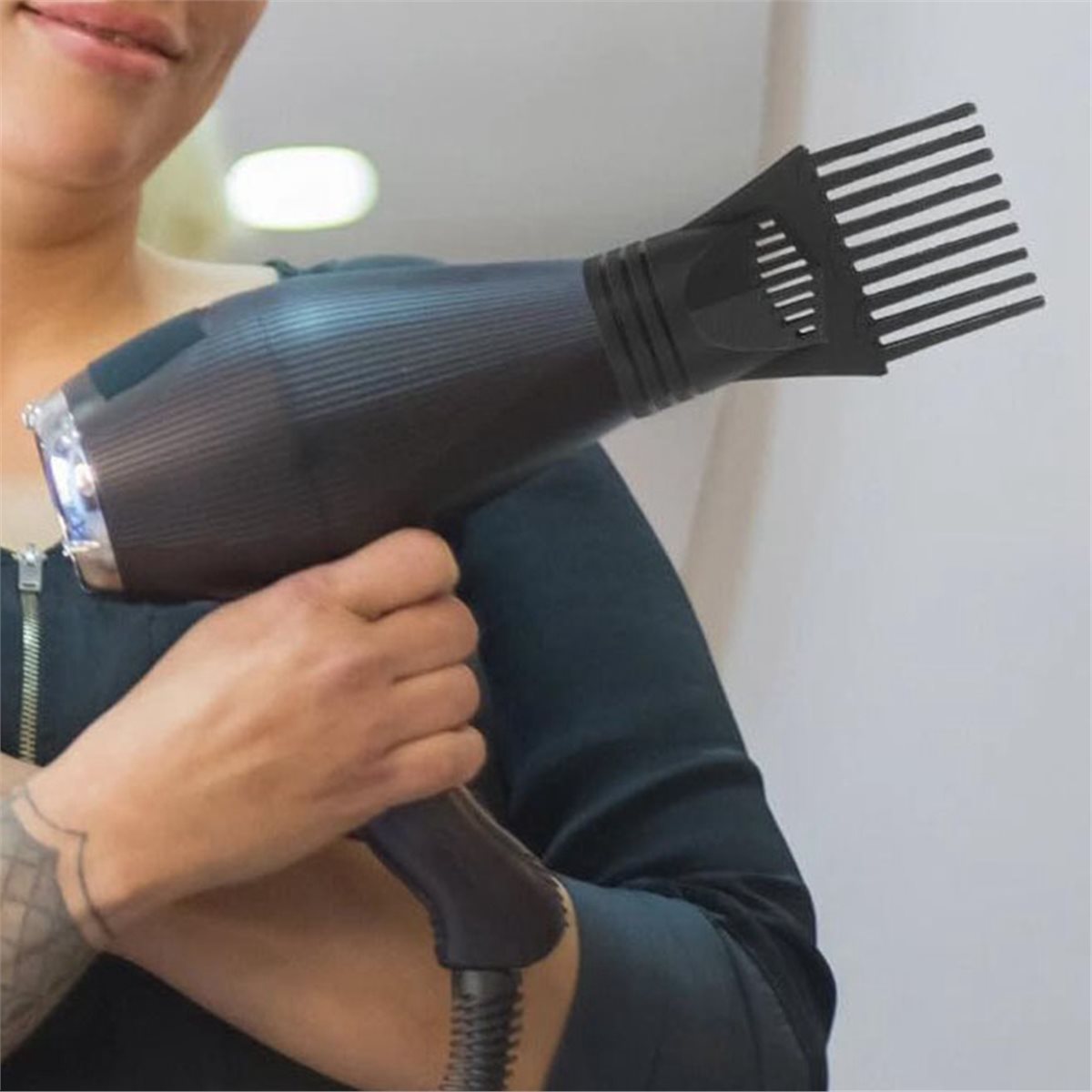 Accessorio universale per pett - Hair Dryer Styling Comb Attachment recensione e prezzo